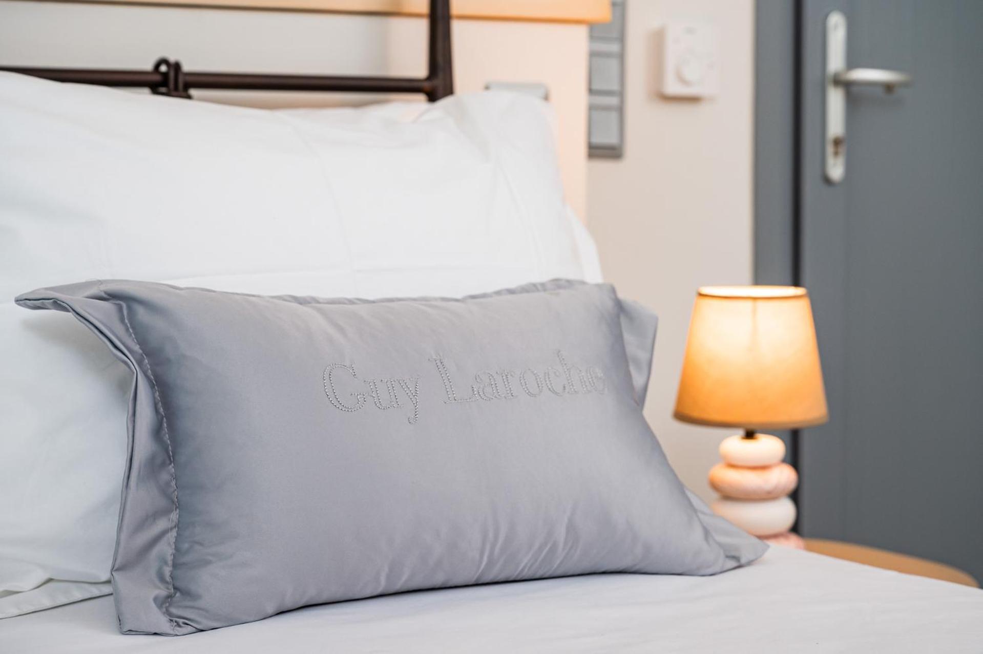 8Moons Boutique Apartments Кокарі Екстер'єр фото